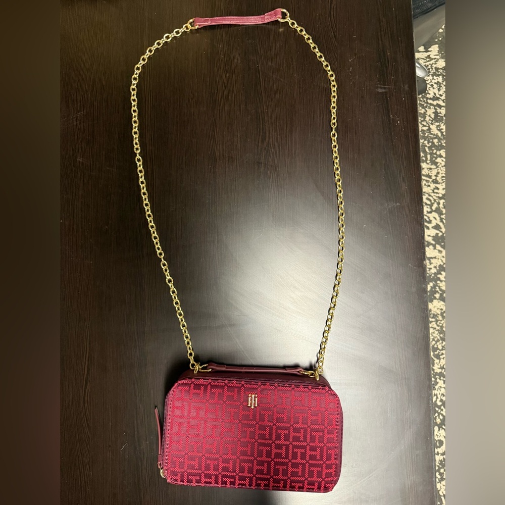 Tommy Hilfiger Crossbody Purse